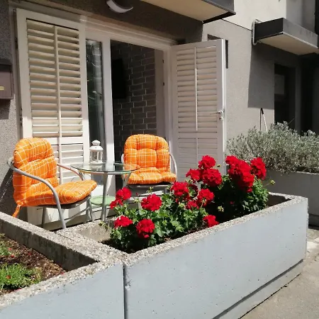 App Noel Lägenhet Lucija