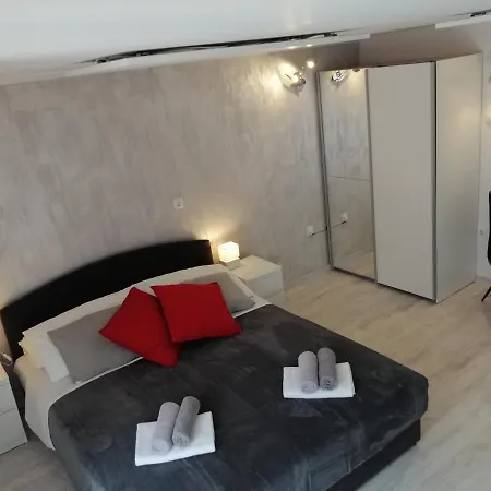 App Noel Lägenhet Lucija